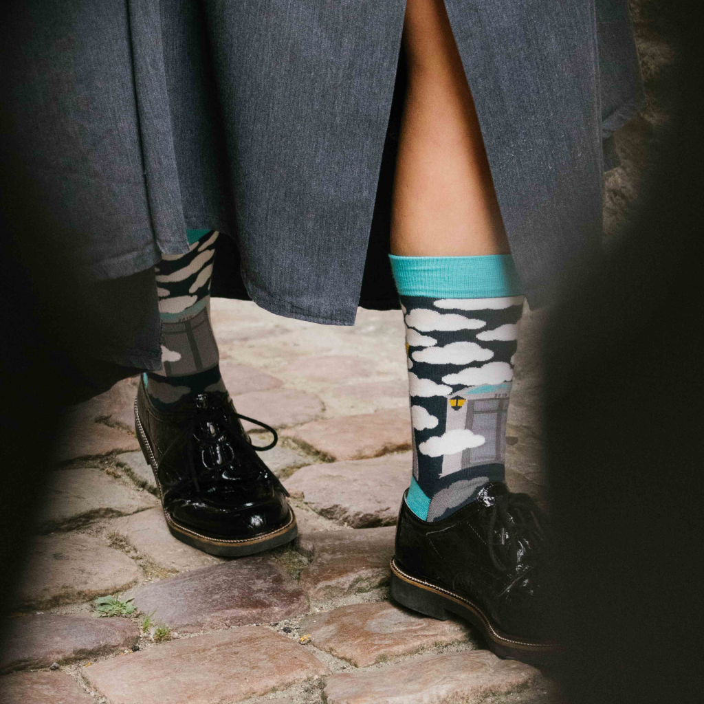 chaussettes fantaisie coton bio josette & tic fog me i'm sherlock lifestyle 2